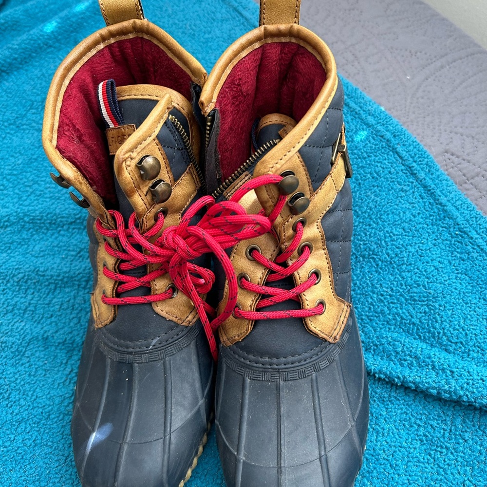 Tommy Hilfiger Duck Boots